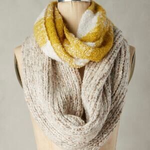 Sleeping On Snow Womens Scarf Multicolor Striped Chunky Knit Winter One Size